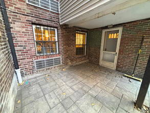 74 Tyler St, Unit B in Boston, MA - Foto de edificio - Building Photo