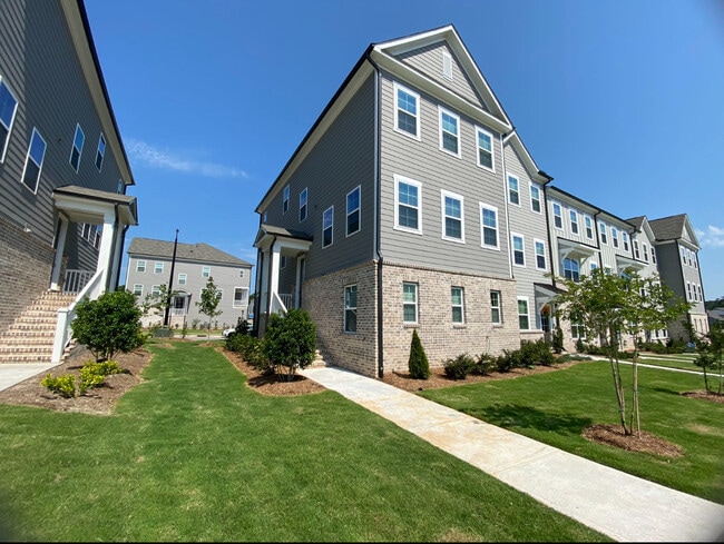 property at 718 Umber Dr