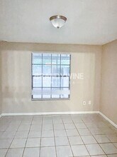 8077 Springtree Road in Jacksonville, FL - Building Photo - Building Photo