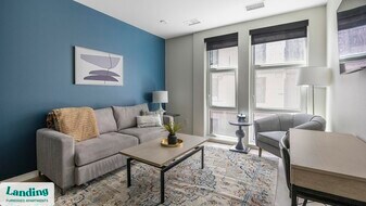 955 Bannock St in Denver, CO - Building Photo