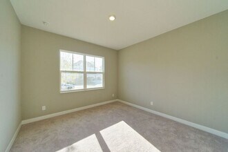 7510 Hillway Dr in Indianapolis, IN - Building Photo - Building Photo