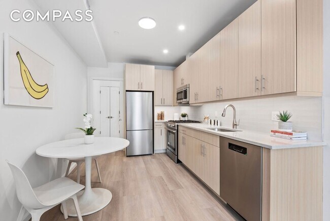 1 Lenox Rd in Brooklyn, NY - Building Photo - Building Photo