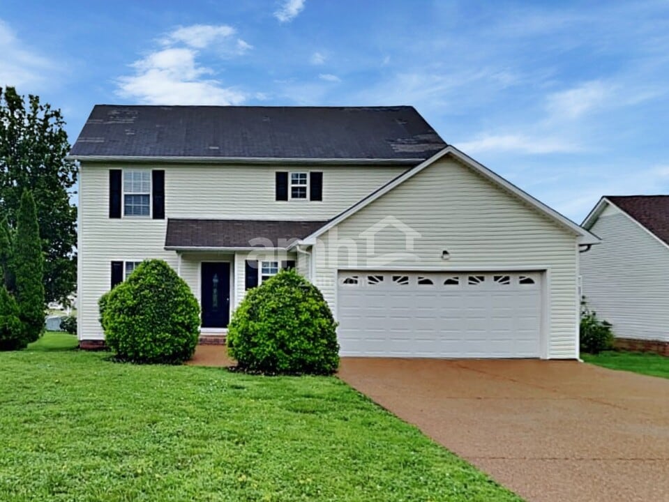 2502 Euclid Dr in Spring Hill, TN - Building Photo