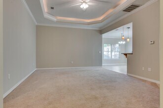 110 Brookmeade Dr in Crestview, FL - Foto de edificio - Building Photo