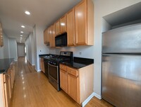 4812 N Winchester Ave, Unit 2 in Chicago, IL - Building Photo - Building Photo