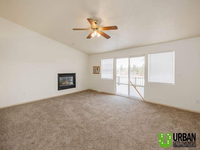 15313-15315 E Mission Ave in Spokane Valley, WA - Building Photo - Building Photo