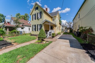 2051 W 45th St, Unit Down in Cleveland, OH - Building Photo - Building Photo