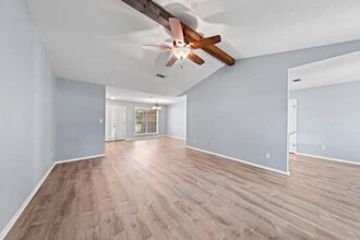 4498 Parkwood Ln in Niceville, FL - Building Photo - Building Photo