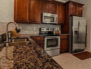 10730 Cetrella Dr in Ft. Myers, FL - Building Photo - Building Photo