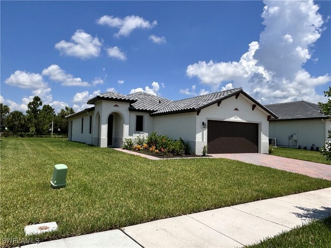 5277 Marano Dr in Ave Maria, FL - Foto de edificio - Building Photo