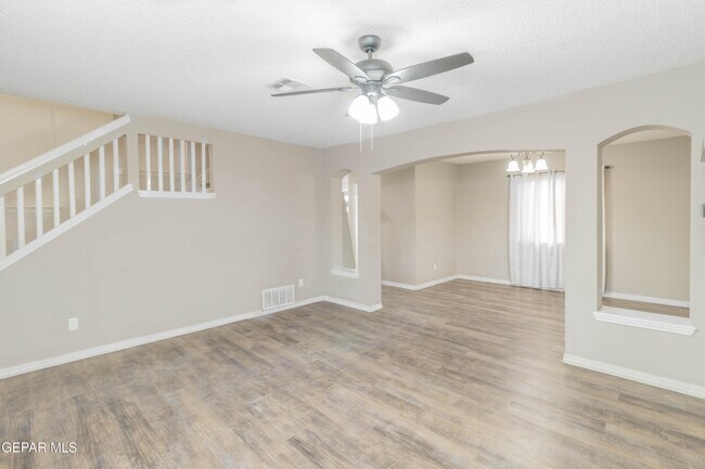 3313 Crown Hill Pl in El Paso, TX - Building Photo - Building Photo