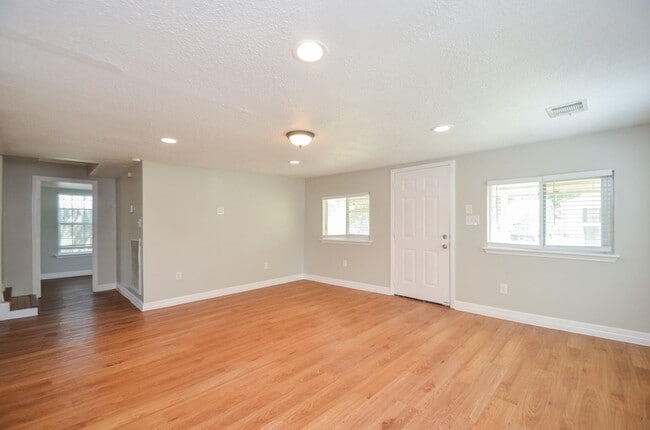 property at 4710 15th St