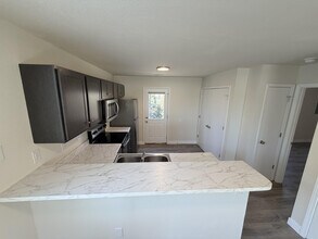 1709 Hanover Blvd in Columbia, MO - Building Photo - Building Photo