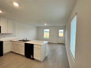 925 Sandhill Crane Ln in Princeton, TX - Building Photo - Building Photo