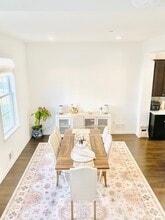 33 Parkside Ln in Teaneck, NJ - Foto de edificio - Building Photo