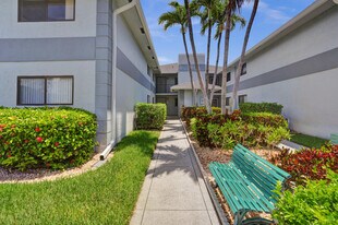 15235 Lakes of Delray Blvd in Delray Beach, FL - Building Photo