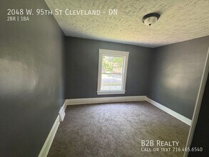 2048 W 95th St in Cleveland, OH - Building Photo - Building Photo