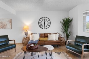 6109 W Marconi Ave in Glendale, AZ - Building Photo