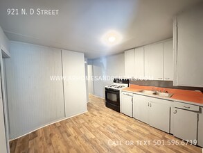 921 N Dakota Ave in North Little Rock, AR - Building Photo - Building Photo