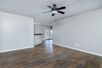 1208 NE 3rd St in Bentonville, AR - Building Photo - Building Photo