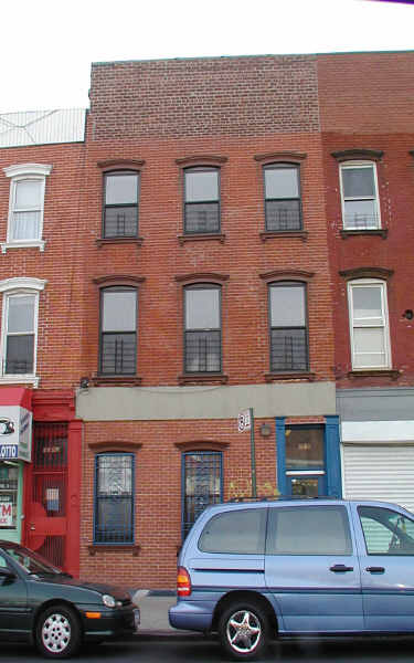 295 Kosciusko St in Brooklyn, NY - Foto de edificio