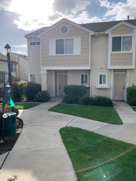 8931 Windham Ct in Spring Valley, CA - Building Photo