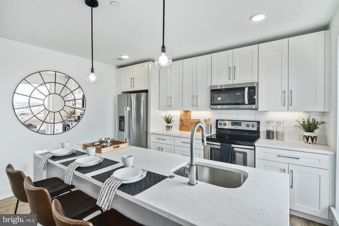 1335 N Marston St-Unit -101 in Philadelphia, PA - Building Photo