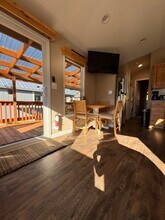 11 Pond Ln in Lakeside, OR - Building Photo - Building Photo