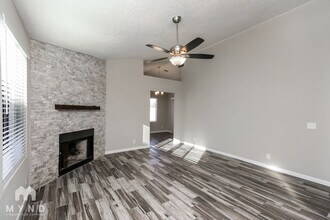 921 S Val Vista Dr in Mesa, AZ - Building Photo - Building Photo