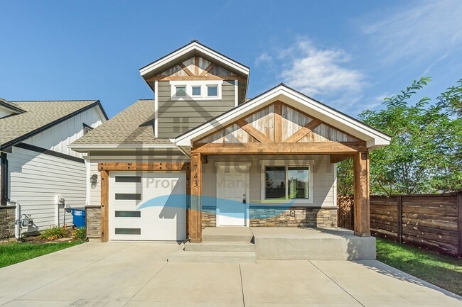 property at 743 E Alaina Ave