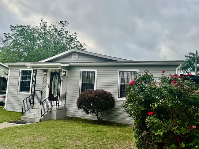 property at 818 Cavalier Ave