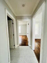 218 Clay St in Jackson, TN - Building Photo - Building Photo