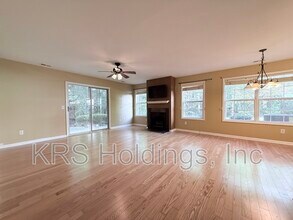 5113 Rina Ct in Cary, NC - Building Photo - Building Photo