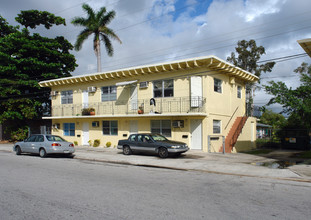 8400-8408 NE 1st Ave in Miami, FL - Building Photo - Building Photo