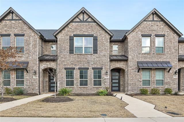 12958 Wymeth Dr in Farmers Branch, TX - Foto de edificio