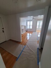 6948 S Crandon Ave-Unit -1S-6948 in Chicago, IL - Building Photo - Building Photo