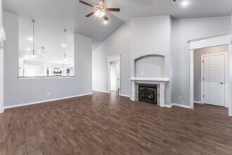 210 Adams St in Pea Ridge, AR - Building Photo - Building Photo