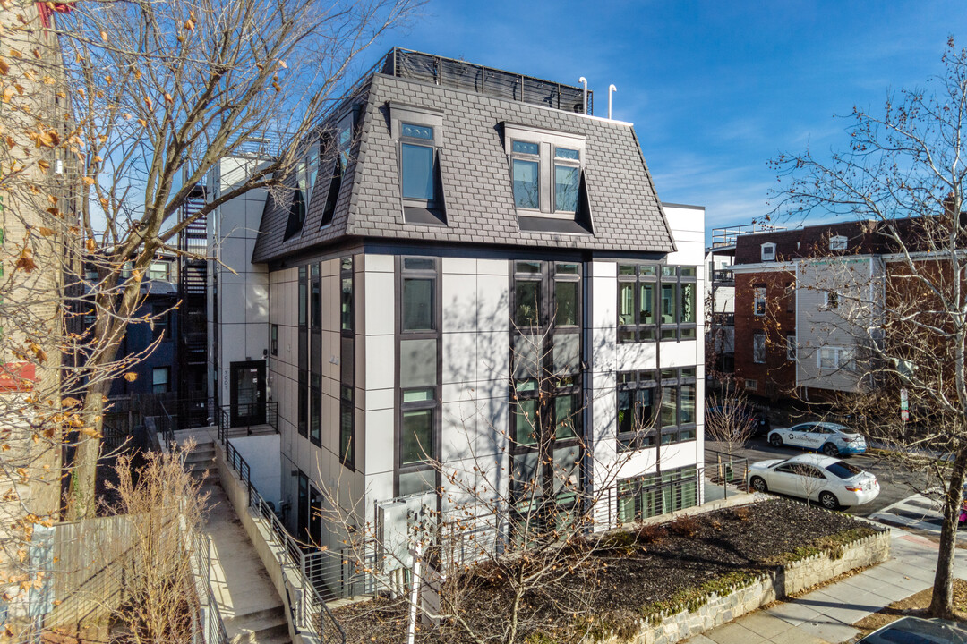 The Alba in Washington, DC - Building Photo