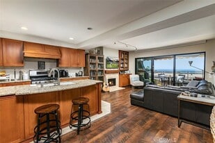 21771 Ocean Vista Dr in Laguna Beach, CA - Building Photo