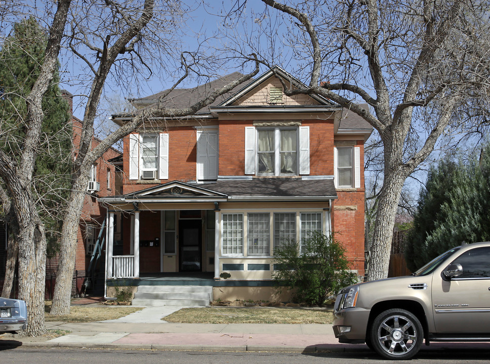 2112 N Grand Ave in Pueblo, CO - Foto de edificio