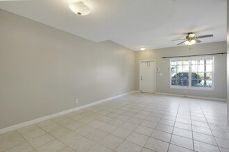 821 Kokomo Key Ln in Delray Beach, FL - Building Photo - Building Photo