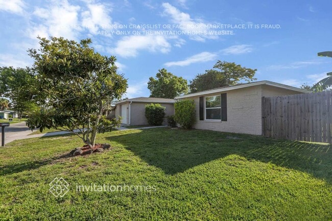 9120 Crabtree Ln in Port Richey, FL - Building Photo - Building Photo