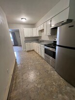 5300 May Cir, Unit A in Cross Lanes, WV - Building Photo