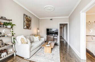 2538 W Haddon Ave in Chicago, IL - Building Photo - Building Photo