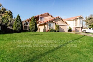 45435 Piute St in Temecula, CA - Building Photo