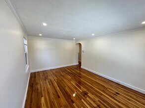 186 Summit Ave in Quincy, MA - Foto de edificio - Building Photo