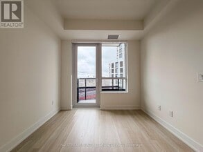 60 Central Park Roadway in Toronto, ON - Building Photo - Building Photo