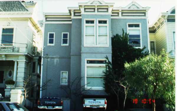 136-138 Divisadero St in San Francisco, CA - Foto de edificio - Building Photo