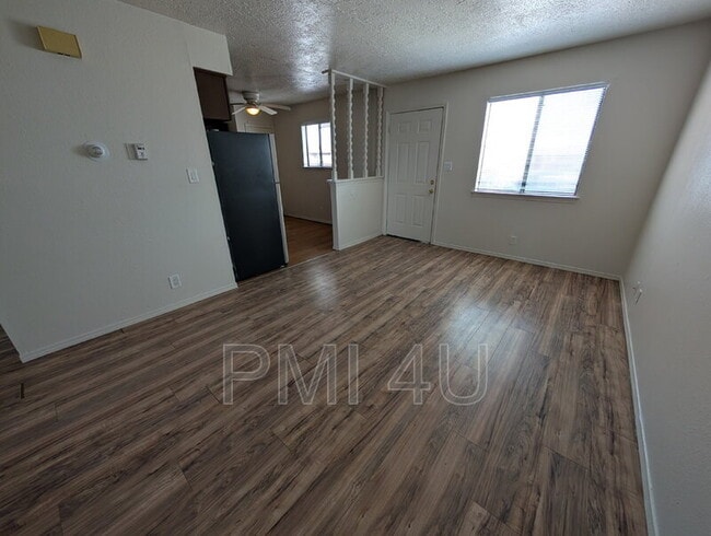 95 Darlene Rd SE in Rio Rancho, NM - Building Photo - Building Photo