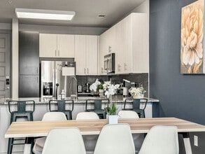 3021 Routh St in Dallas, TX - Building Photo - Building Photo